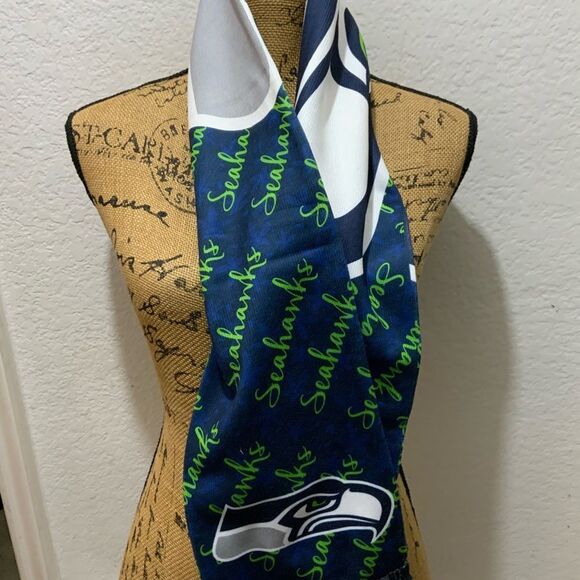 - New Forever Collectibles Green NFL Seattle Seahawks Scarf O/S - Picture 4 of 4